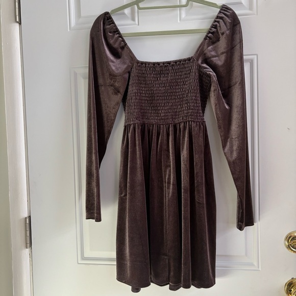 GAP Dresses & Skirts - NWT Gap Velvet Dress, Size Small